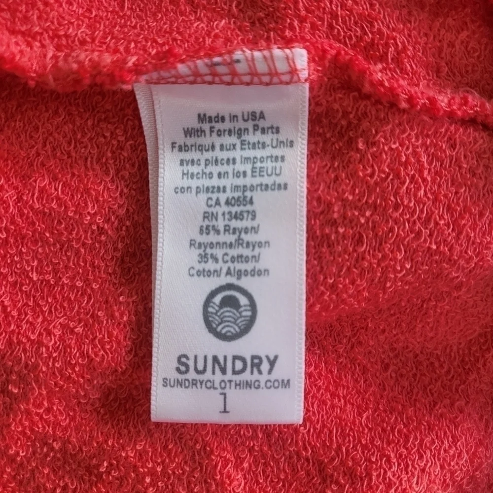 New Sundry Red Signature Heart Graphics Jogger Sweatpants NWT Size 1/Small